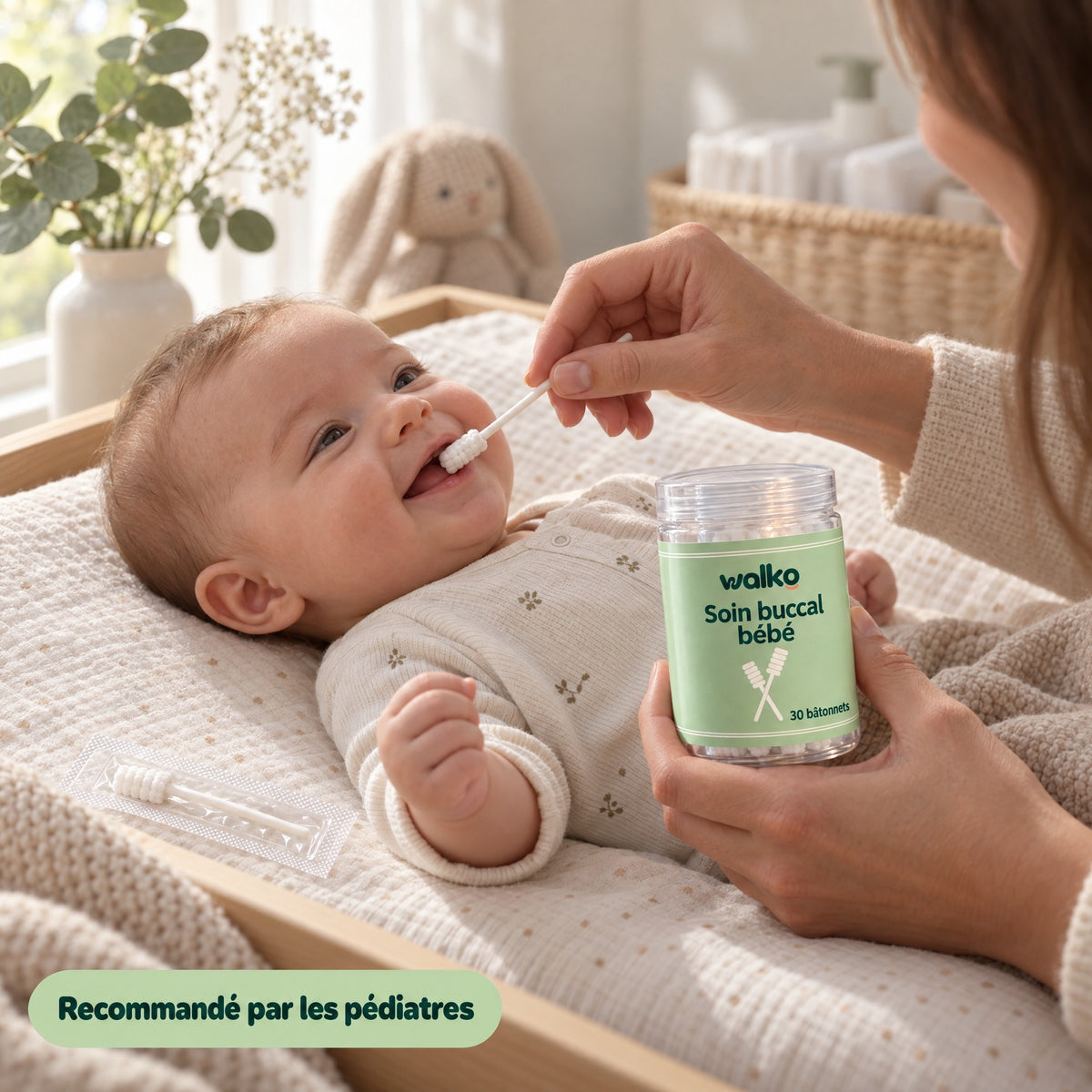 Walko Soin buccal bébé — nettoyage de la bouche de bébé sur la table à langer